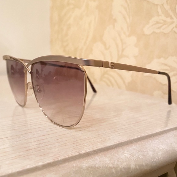 RARE. Beautiful Laura Biagiotti Sunglasses